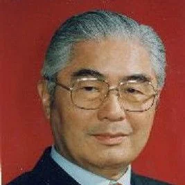 荣毅仁